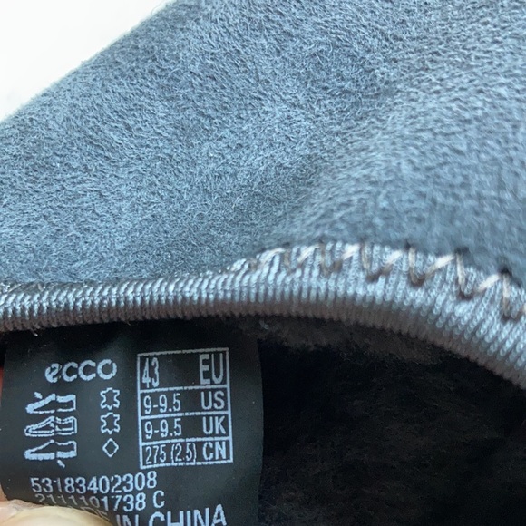 ECCO Easy Hugge Genuine Shearling Slippers (Unisex) main image 12